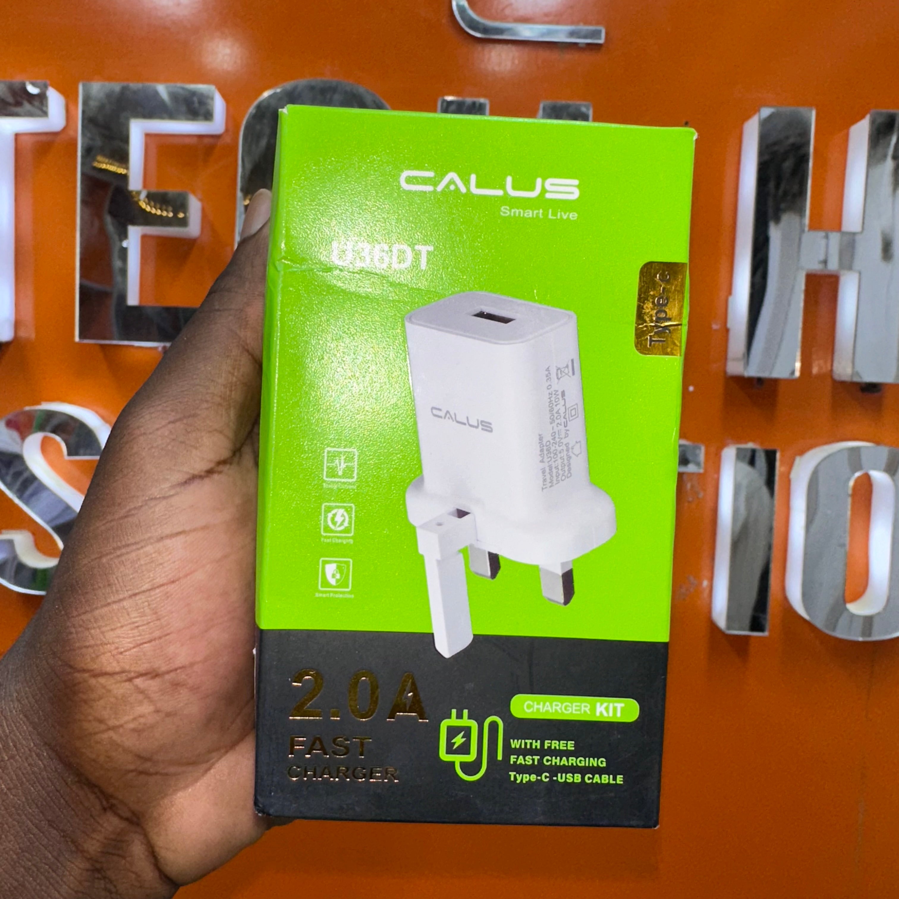 CALUS - U36DT - 2.0A Fast Charger - Type-C